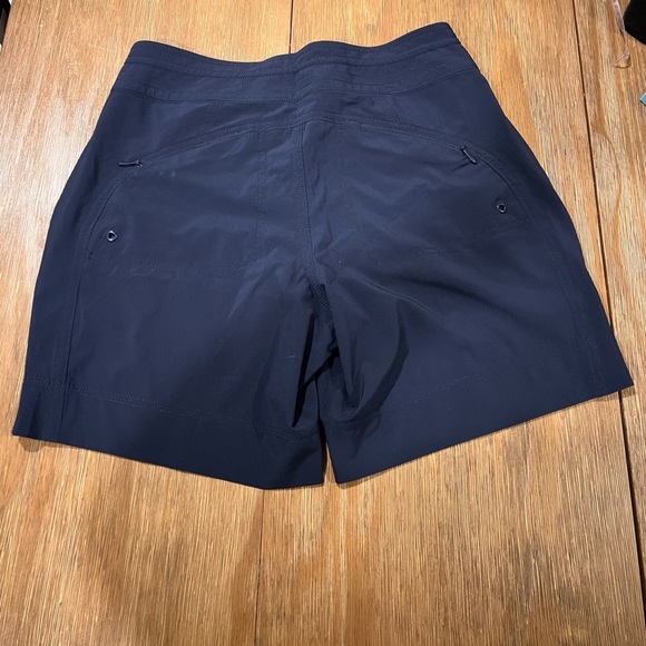 Athleta Rincon Bermuda Shorts Navy Blue Size 2 - Picture 2 of 7